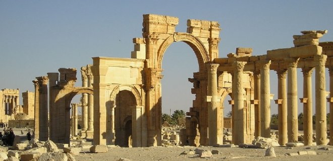 Боевики Исламского государства заминировали руины Пальмиры - Фото