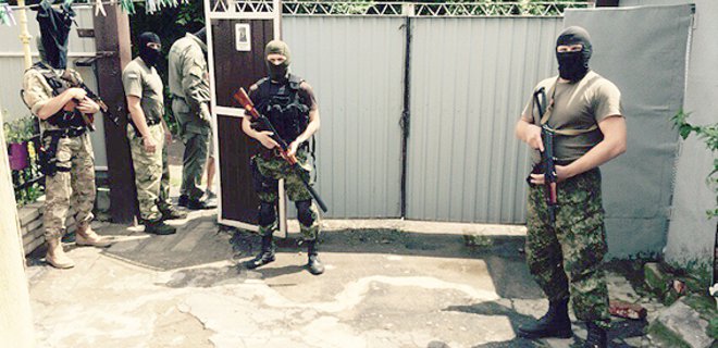 В МВД рассказали новые подробности обысков в Харькове - Фото