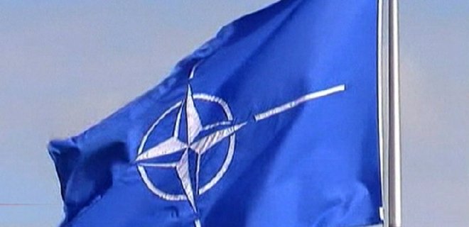 Из-за агрессии России НАТО пересмотрит ядерную стратегию - СМИ - Фото