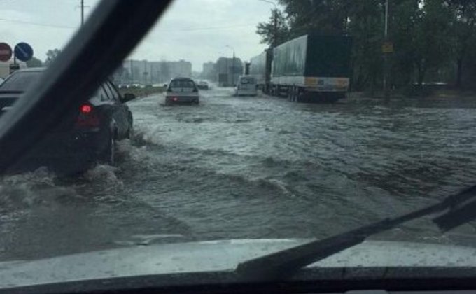 Потоп в Запорожье: фоторепортаж