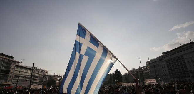 Кредиторы отказались предоставить Греции третий пакет помощи - Фото