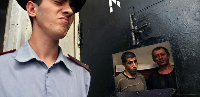 В РФ за полгода в СИЗО и отделениях полиции погибли 125 человек - Фото