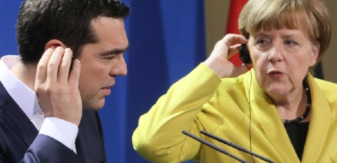 Ципрас и Меркель проводят телефонный разговор - СМИ - Фото