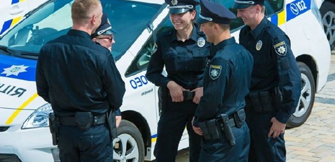 Полиция Киева: первый патруль и реакция соцсетей - Фото