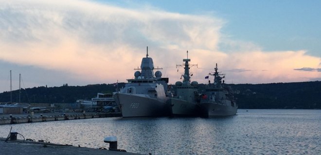 Стартовали учения кораблей НАТО в Черном море - Фото