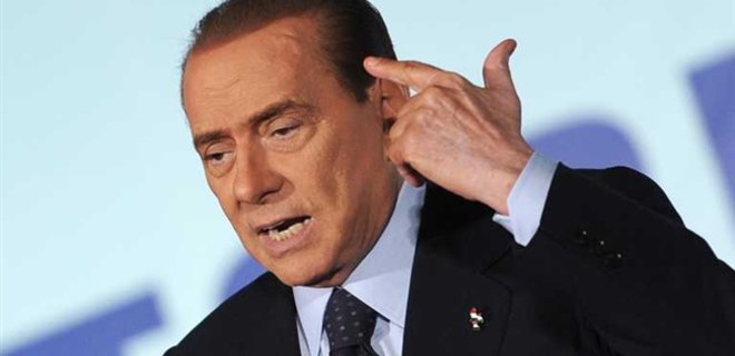 Берлускони приговорили к трем годам тюрьмы по делу о подкупе - Фото
