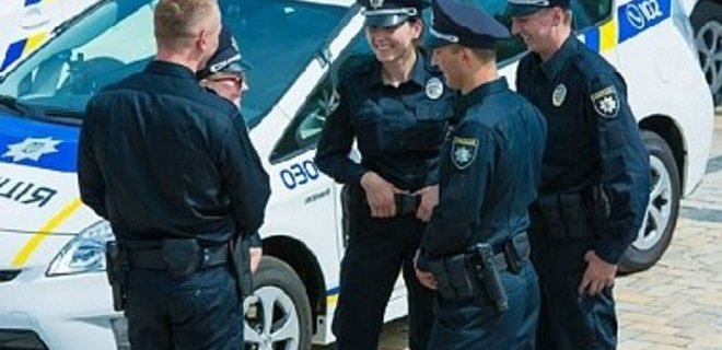 За время работы патрульных сократилось число краж и угонов - МВД - Фото