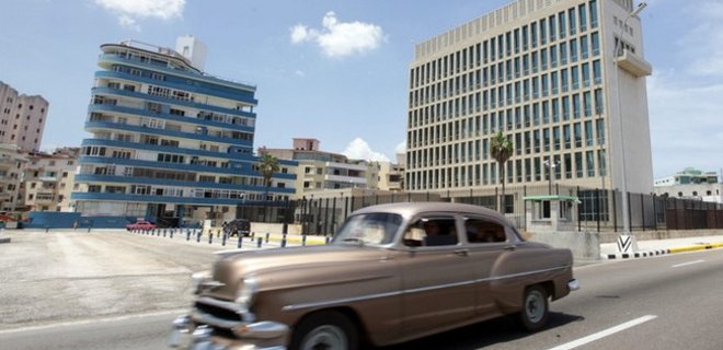 После 54 лет вражды Куба и США взаимно открыли посольства - Фото