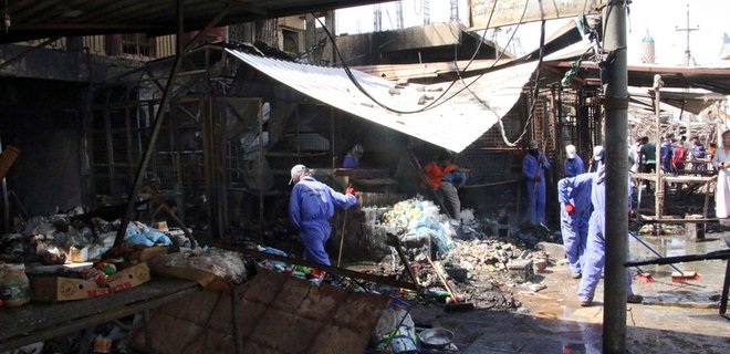 В Багдаде в результате взрывов на рынках погибли около 30 человек - Фото