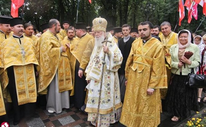 День крещения Руси: крестный ход и гимн в исполнении епископов