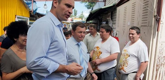 Мэр Киева намерен перенести МАФы в жилые дома - Фото