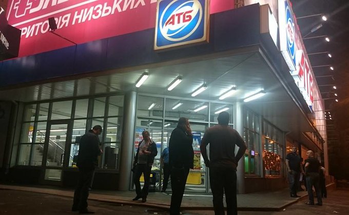 Стрельба в харьковском супермаркете: опубликованы фото