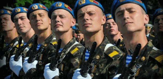 За время АТО погибли 387 украинских десантников - Порошенко - Фото