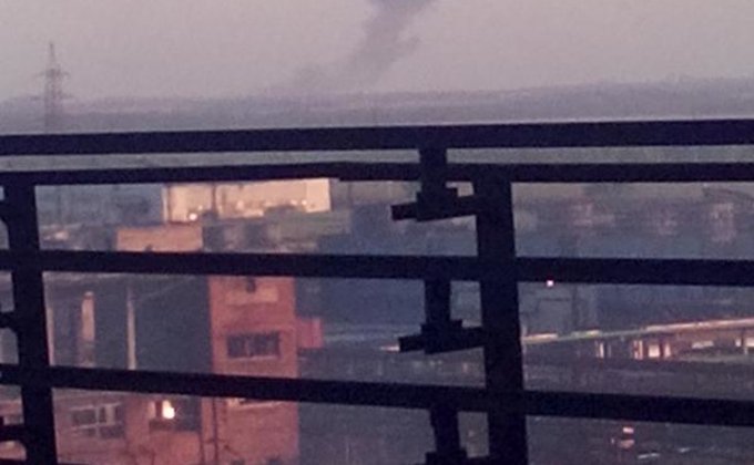 В Донецке прогремел мощный взрыв: фото и видео последствий