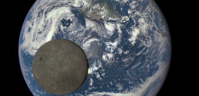 NASA показало обратную сторону Луны - Фото