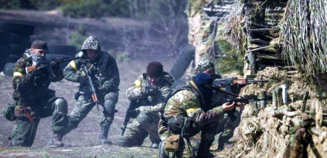 Боевики массированно обстреляли силы АТО у Мариуполя - СМИ - Фото