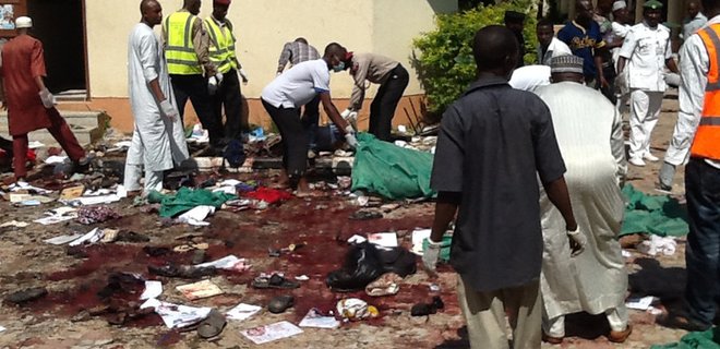 В результате взрыва на рынке в Нигерии погибли 47 человек - Фото