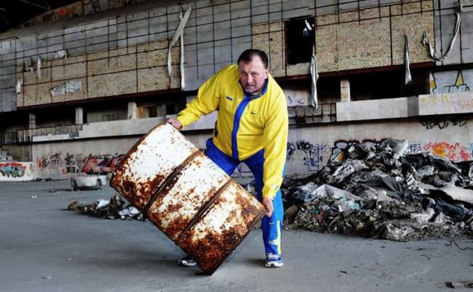 Фотосессия в руинах: украинские атлеты снялись в поддержку спорта