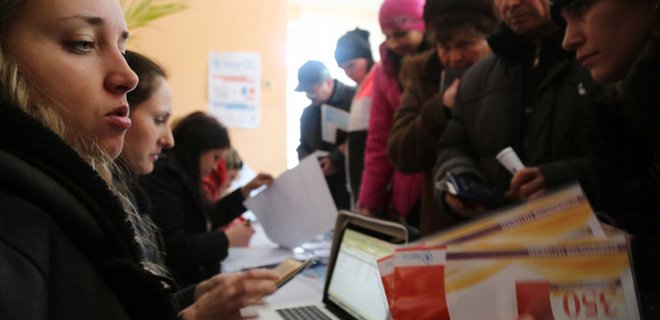 ООН раздаст деньги и ваучеры 600 тыс. жителей Донбасса - Фото
