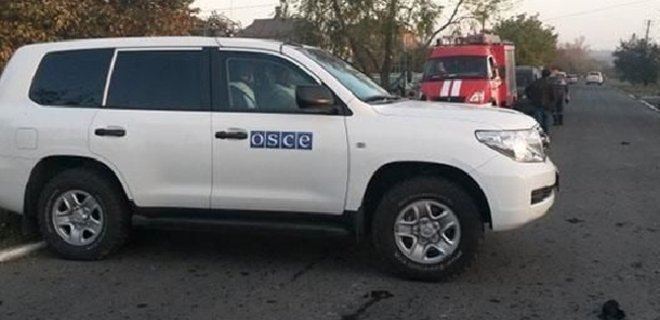 На Луганщине члены миссии ОБСЕ попали под обстрел - Фото