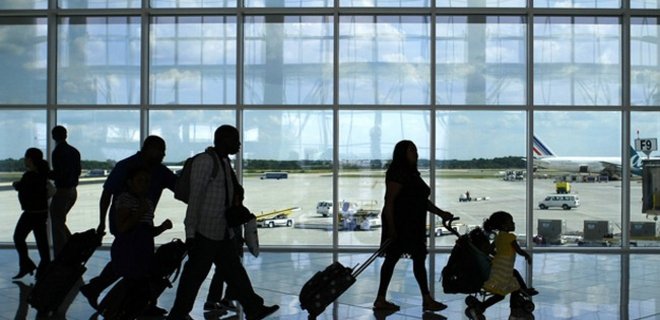 С 1 сентября ЕС усилит контроль в аэропортах - Фото