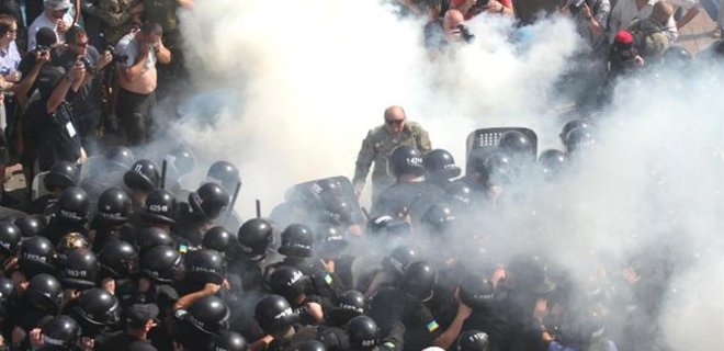 Столкновения под Радой: в стационарах остаются 138 человек - Фото