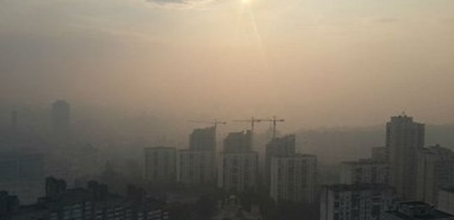 Воздух в Киеве постепенно приходит в норму - СЭС - Фото