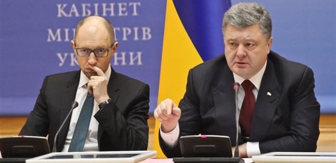 Порошенко прокомментировал возможную отставку Яценюка - Фото