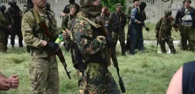 В Луганской области военные обнаружили тела пяти диверсантов ЛНР - Фото