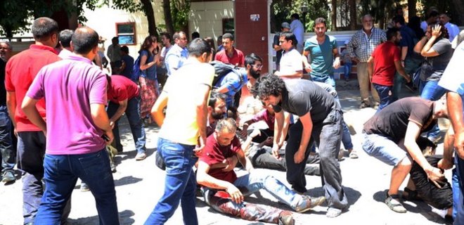 Очередной теракт в Турции: погибли 12 полицейских - Фото