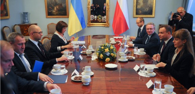 Дуда пообещал Яценюку поддержку целостности Украины - Фото