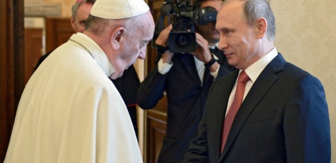 В Ватикане просят Путина не опаздывать на встречу с Франциском - Фото