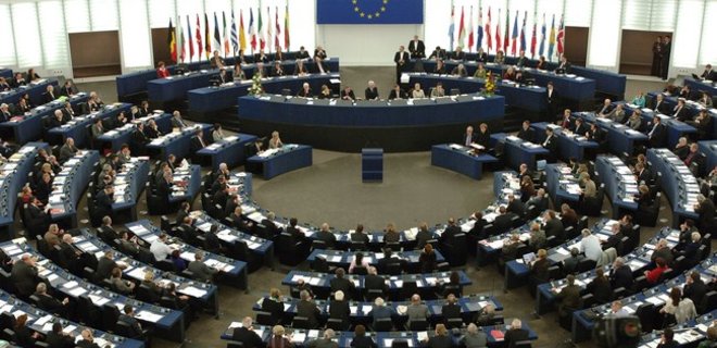 ЕС призвал Москву освободить Сенцова, Савченко и других украинцев - Фото