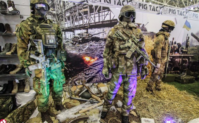 В Киеве стартовала международная выставка оружия: фоторепортаж