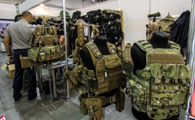В Киеве стартовала международная выставка оружия: фоторепортаж