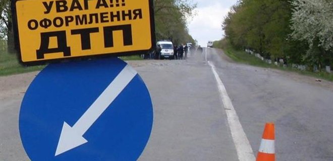 В ДТП на Львовщине погибли двое людей - Фото