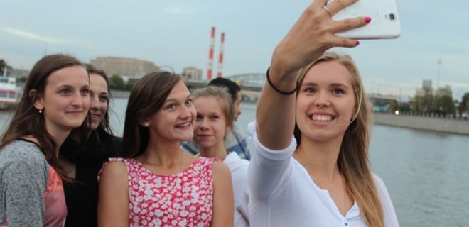 Москва пиарится на польских детях, обеляя аннексию Крыма - СМИ - Фото