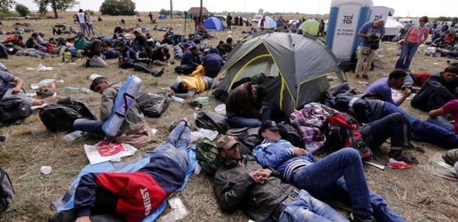 Сербия и Хорватия конфликтуют на фоне миграционного кризиса - Фото
