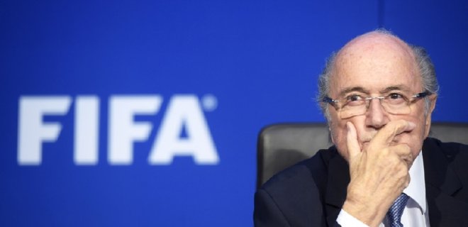 Швейцария открыла уголовное дело против президента ФИФА Блаттера - Фото