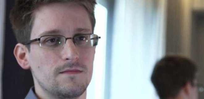 Сноуден: Спецслужбы могут взломать смартфон без ведома владельца - Фото