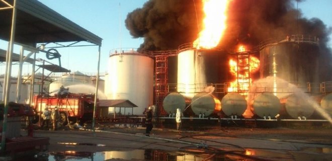 Обнародованы результаты экспертизы пожара на нефтебазе под Киевом - Фото
