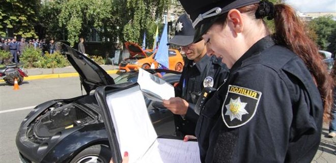 Большинство киевлян считают эффективной работу полиции - опрос - Фото