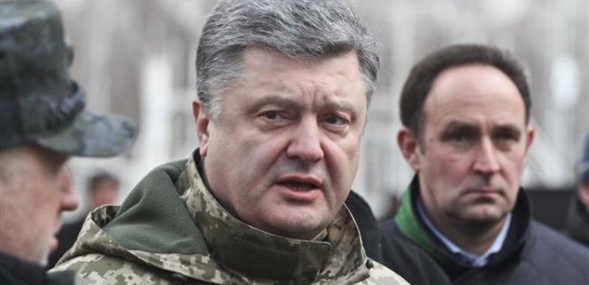 Война закончится с возвращением украинских территорий - Порошенко - Фото