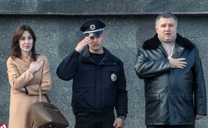 800 полицейских Киева получили офицерские погоны: фоторепортаж