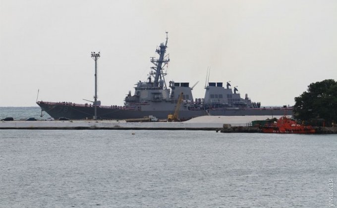 Американский эсминец USS Porter пришвартовался в Одессе: фото
