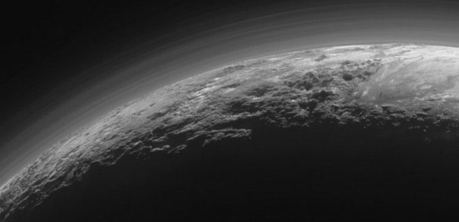 Фото дня от NASA: голубое небо карликовой планеты Плутона - Фото