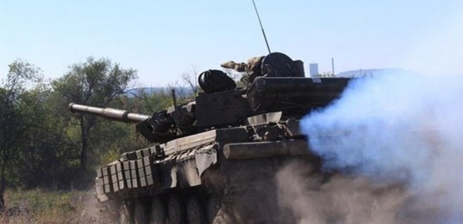 ИС: На юге Донбасса боевики сосредоточили четыре бронегруппы - Фото