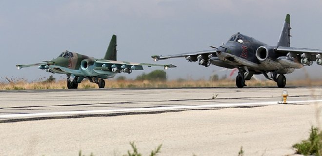 США могут обсудить с Россией безопасность полетов в Сирии - Фото