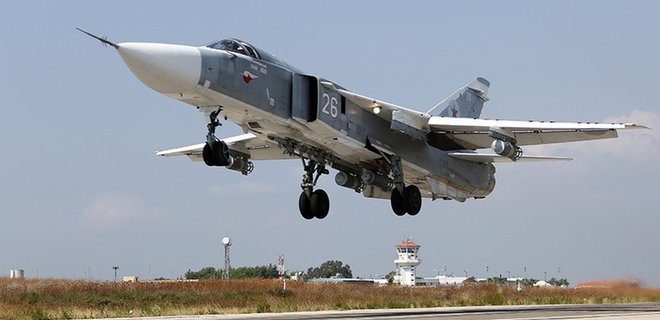 Самолеты РФ разбомбили штаб умеренной оппозиции в Сирии - Фото