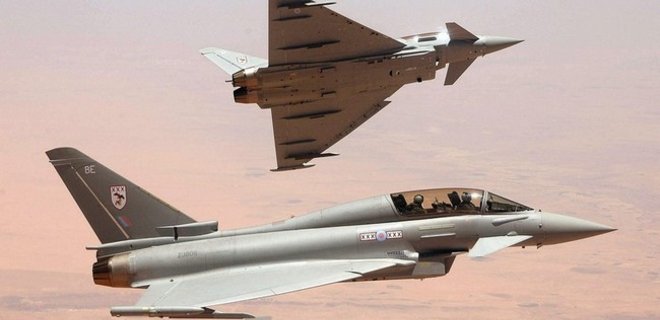 У ВВС нет приказа атаковать самолеты РФ в Ираке - Форин-офис - Фото